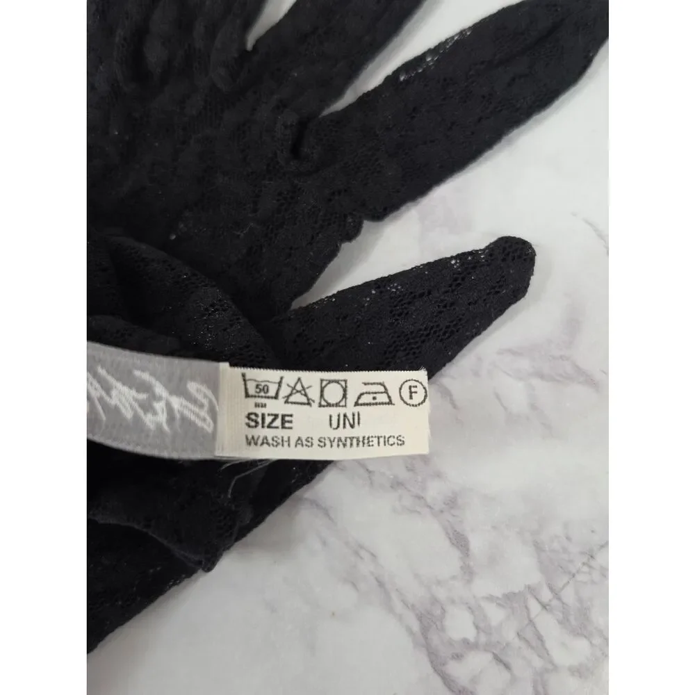 Lord & Taylor Vintage Black Lace Wrist Dress Gloves Women Accessories